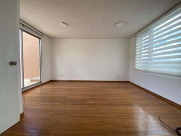 Casa en Venta de 3 Dormitorios en Tumbaco Quito