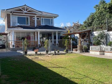 VENDO QUINTA  DE OPORTUNIDAD  GUAYLLABAMBA