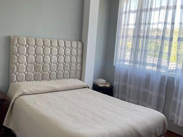 VENDO QUINTA  DE OPORTUNIDAD  GUAYLLABAMBA