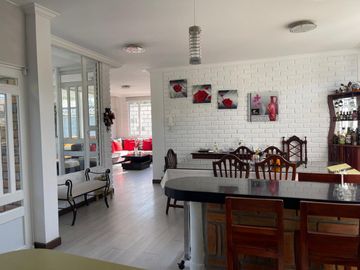 VENDO QUINTA  DE OPORTUNIDAD  GUAYLLABAMBA