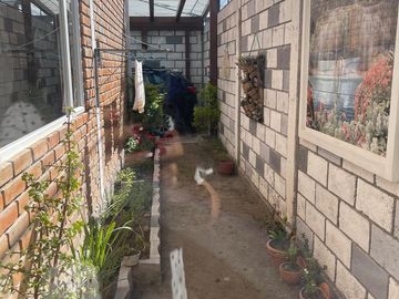 VENDO QUINTA  DE OPORTUNIDAD  GUAYLLABAMBA