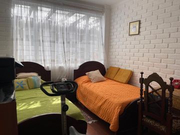 VENDO QUINTA  DE OPORTUNIDAD  GUAYLLABAMBA