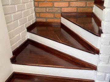 Vendo pequeña quinta de OPORTUNIDAD  en el centro  de Guayllabamba