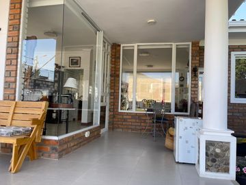 VENDO QUINTA  DE OPORTUNIDAD  GUAYLLABAMBA