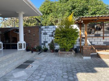 VENDO QUINTA  DE OPORTUNIDAD  GUAYLLABAMBA