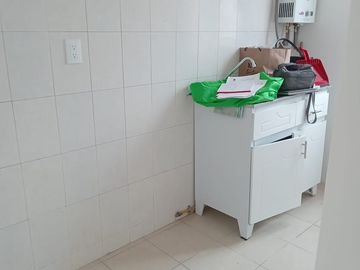 COL. ANAHUAC.  COMODO DEPARTAMENTO EN PRIMER PISO. UBICADÍSIMO