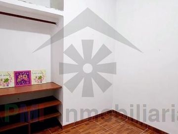 REMATE DE DEPARTAMENTO CON COCHERA EN URBANIZACIÓN LATINA DE CHICLAYO