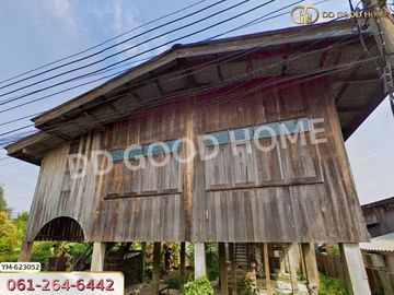 Single house for sale next to Yom River, Sung Men, Phrae