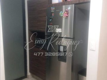 CASA EN VENTA, ALAMEDAS DE ALCAZAR. León,Gto; 3 REC.ROOF GARDEN, EQUIPADA, PRIVADA