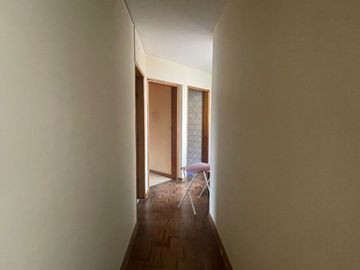 VENDO PRECIOSA CASA EN ESQUINA CON VISTA A AVENIDA EN SANTIAGO DE SURCO