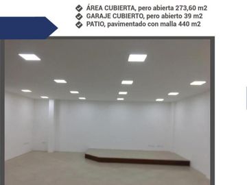 Venta Bodegas y oficinas en la Vía Pto Bolivar, Prov. de El Oro; 960m2 de terreno y 340,87 m2 de construcción y 273 m2 de Parqueo cubierto. Uso de Suelo Comercial