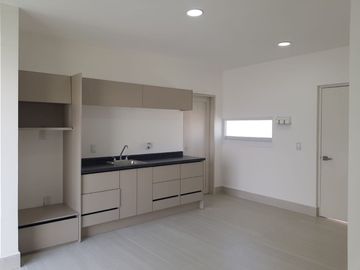 Venta de casa con 5 recamaras y estudio en Cumbres del Lago Juriquilla