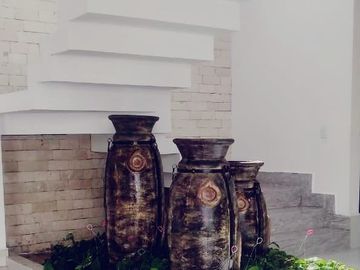 Venta de casa con 5 recamaras y estudio en Cumbres del Lago Juriquilla