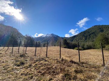 Huife 42 km Pucón Casa en parcela terreno de 3,5 hectáreas