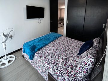 ALQUILER APARTAMENTO AMOBLADO EN CACIQUE
