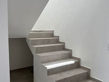 CASA HECTOR EN CORREGIDORA