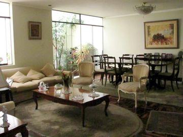 VENTA DE CASA EN CONDOMINIO CERRADO EN MAGDALENA DEL MAR