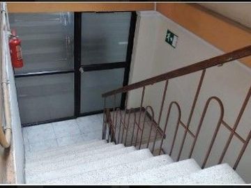 SE VENDE DE OPORTUNIDAD EDIFICIO COMERCIAL RENTERO SECTOR CENTRO DE GUAYAQUIL - GUAYAQUIL