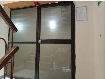 SE VENDE DE OPORTUNIDAD EDIFICIO COMERCIAL RENTERO SECTOR CENTRO DE GUAYAQUIL - GUAYAQUIL