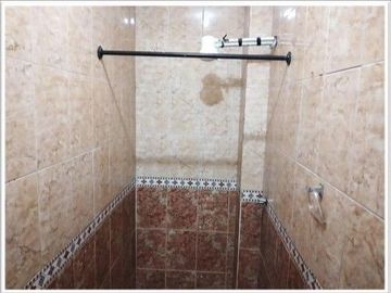 SE VENDE DE OPORTUNIDAD EDIFICIO COMERCIAL RENTERO SECTOR CENTRO DE GUAYAQUIL - GUAYAQUIL
