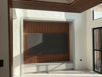 Furnished Corner Modern Asian home wih  7br house and swimming pool