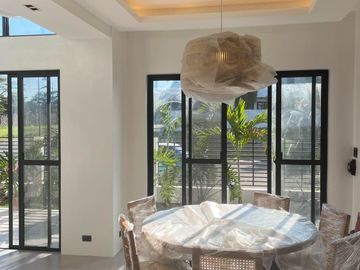 Furnished Corner Modern Asian home wih  7br house and swimming pool