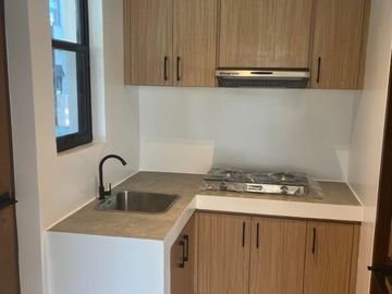 Furnished Corner Modern Asian home wih  7br house and swimming pool