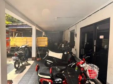 Rumah tua 15x30 area Rajawali Selatan, 250 m ke Jalan raya utama