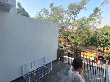 Rumah siap huni minimalis di Cempaka putih Jakarta pusat