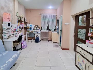 Dijual Rumah Tinggal Jalan Besi Deket Jalan Nilam Medan