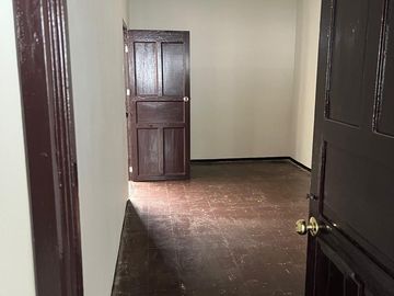 ¡Oportunidad Única En La Perla: Casa 🏡 Amplia Y Funcional❗