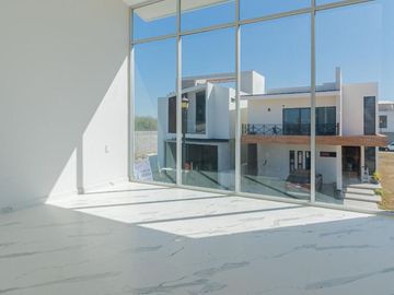 Casa en Venta, Residencial El Delfin, Marina Mazatlán