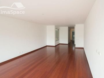 Hermoso departamento con jardín en urbanización privada (El Rancho)