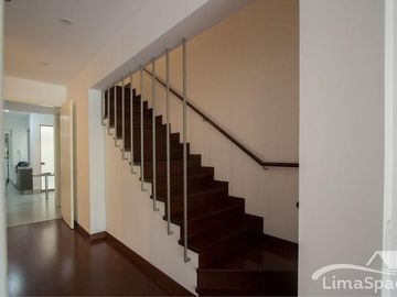 Hermoso departamento con jardín en urbanización privada (El Rancho)