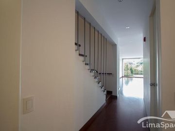 Hermoso departamento con jardín en urbanización privada (El Rancho)
