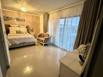 Venta:  *Casa en San Jeronimo,  con desnivel Ascendente. ROOF GARDEN
