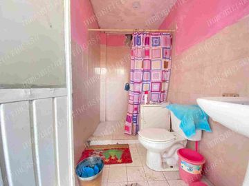 CASA EN VENTA EN SAN VICENTE CHICOLOAPAN.