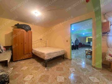 CASA EN VENTA EN SAN VICENTE CHICOLOAPAN.