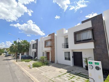 CASA EN REMATE BANCARIO EN CORREGIDORA QUERETARO