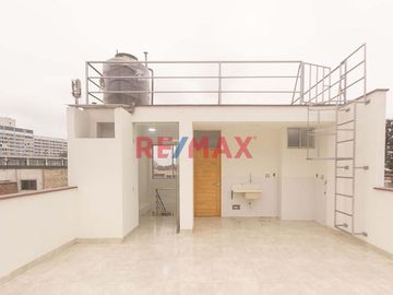 Se Alquila Casa De 7 Habitaciones Con 7 Baños Completos Junto Al Rebagliati, Jesús María