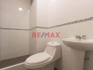 Se Alquila Casa De 7 Habitaciones Con 7 Baños Completos Junto Al Rebagliati, Jesús María