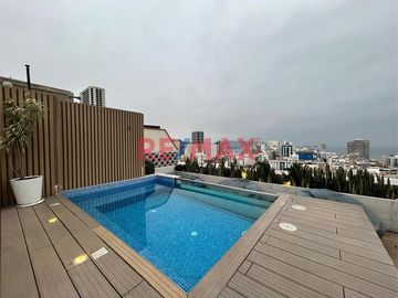 ID: 1097262 Vendo Amplio Flat 101M2 De 2 Dorms En Av. 28 De Julio - Miraflores