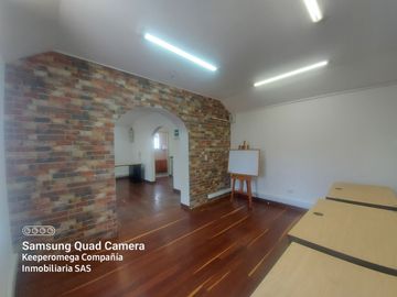Oficina Casa en Venta, La Soledad, Bogotá D.C.