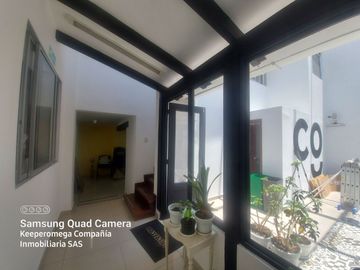 Oficina Casa en Venta, La Soledad, Bogotá D.C.