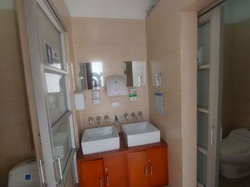 Oficina Casa en Venta, La Soledad, Bogotá D.C.