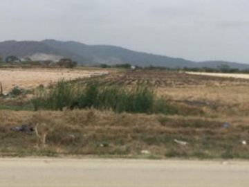 Venta 24.67 Has Via  Costa Km 118 Frente Comuna San Vicente, Prov. Sta Elena