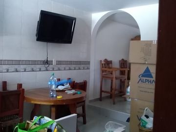 Casa 4 Recamaras, 4 Baños, Estacionamiento 3 Autos