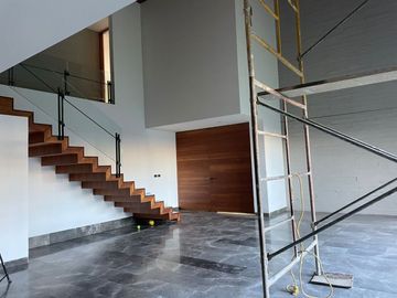 Casa en Venta en Privada Las Haciendas, Lomas 4a. Seccion 3 recamaras