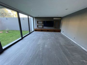 Casa en Venta en Privada Las Haciendas, Lomas 4a. Seccion 3 recamaras