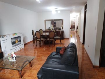 ACOGEDOR DPTO AMOBLADO EN SURQUILLO